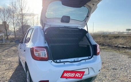 Renault Sandero II рестайлинг, 2019 год, 900 000 рублей, 5 фотография