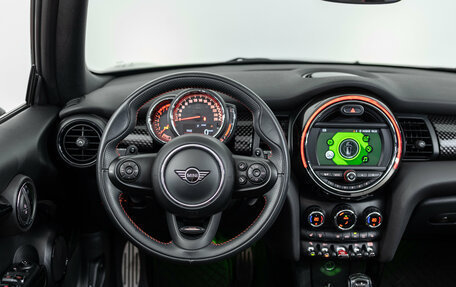 MINI Cabrio, 2019 год, 4 490 000 рублей, 19 фотография