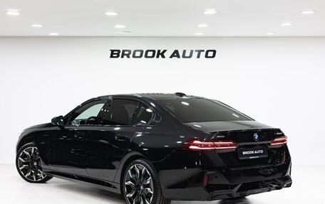 BMW 5 серия, 2025 год, 10 690 000 рублей, 4 фотография