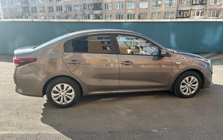 KIA Rio IV, 2021 год, 1 850 000 рублей, 4 фотография