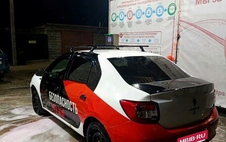 Renault Logan II, 2015 год, 350 000 рублей, 6 фотография