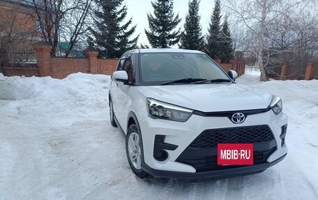 Toyota Raize I, 2021 год, 1 730 000 рублей, 2 фотография