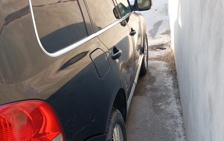 Volkswagen Touareg III, 2004 год, 590 000 рублей, 2 фотография