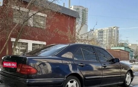 Mercedes-Benz E-Класс, 1997 год, 380 000 рублей, 8 фотография