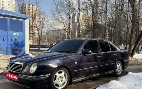 Mercedes-Benz E-Класс, 1997 год, 380 000 рублей, 6 фотография