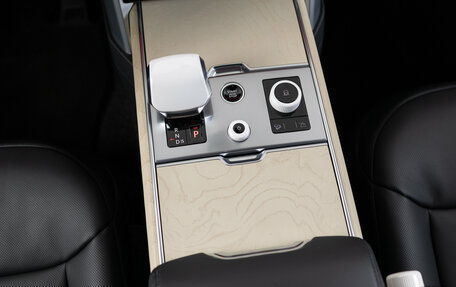 Land Rover Range Rover IV рестайлинг, 2023 год, 23 990 000 рублей, 18 фотография