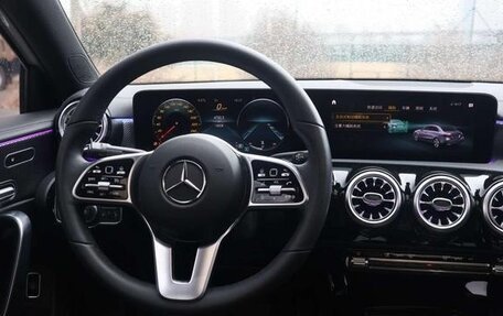 Mercedes-Benz A-Класс, 2022 год, 2 032 000 рублей, 10 фотография