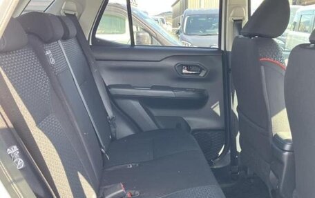 Toyota Raize I, 2022 год, 1 095 000 рублей, 7 фотография