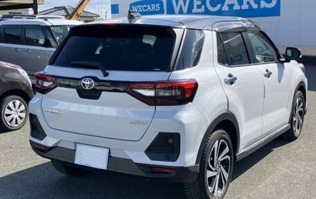 Toyota Raize I, 2022 год, 1 095 000 рублей, 5 фотография