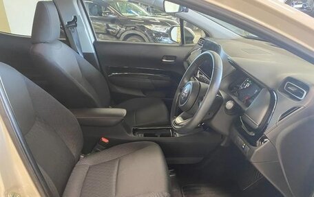 Toyota Aqua, 2022 год, 1 100 000 рублей, 10 фотография