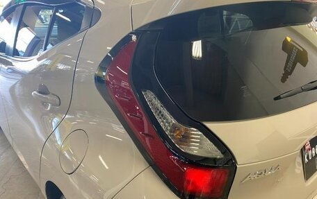 Toyota Aqua, 2022 год, 1 100 000 рублей, 5 фотография