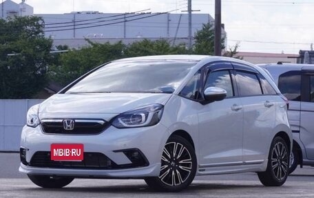 Honda Fit, 2021 год, 1 070 000 рублей, 1 фотография