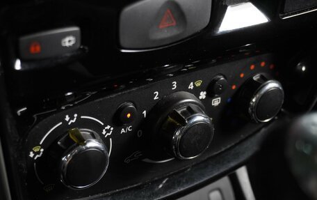 Nissan Terrano III, 2015 год, 819 000 рублей, 13 фотография