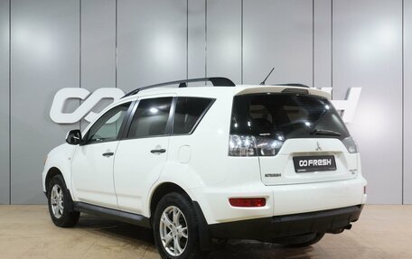 Mitsubishi Outlander III рестайлинг 3, 2011 год, 1 014 000 рублей, 2 фотография