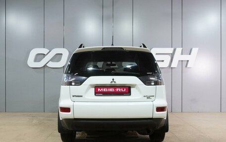 Mitsubishi Outlander III рестайлинг 3, 2011 год, 1 014 000 рублей, 4 фотография