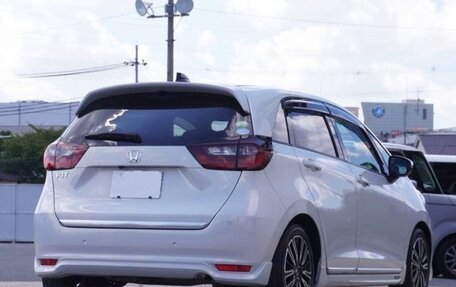 Honda Fit, 2021 год, 1 070 000 рублей, 6 фотография