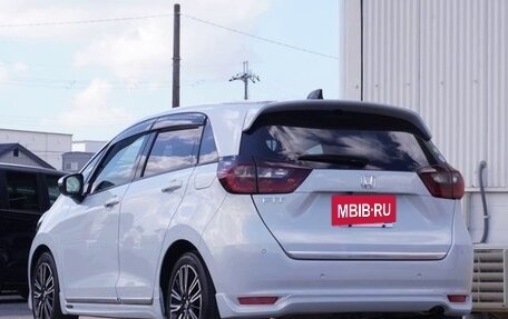 Honda Fit, 2021 год, 1 070 000 рублей, 8 фотография