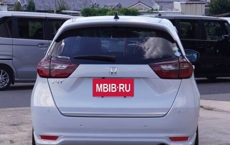 Honda Fit, 2021 год, 1 070 000 рублей, 7 фотография