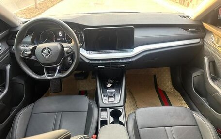 Skoda Octavia IV, 2022 год, 1 911 000 рублей, 6 фотография