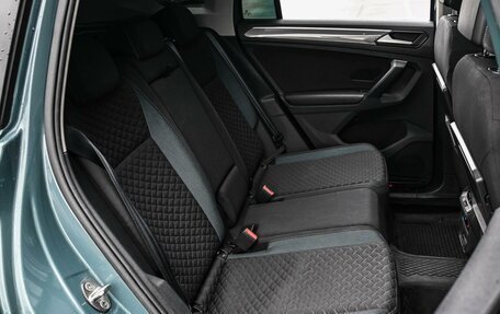 Volkswagen Tiguan II, 2019 год, 2 399 000 рублей, 7 фотография