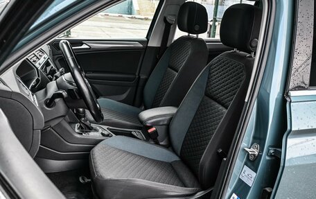 Volkswagen Tiguan II, 2019 год, 2 399 000 рублей, 10 фотография