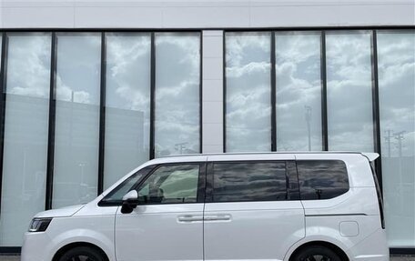 Honda Stepwgn, 2022 год, 2 270 000 рублей, 8 фотография