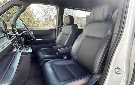 Honda Stepwgn, 2022 год, 2 270 000 рублей, 15 фотография