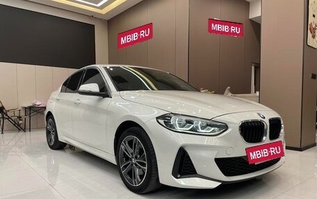 BMW 1 серия, 2023 год, 1 790 000 рублей, 5 фотография