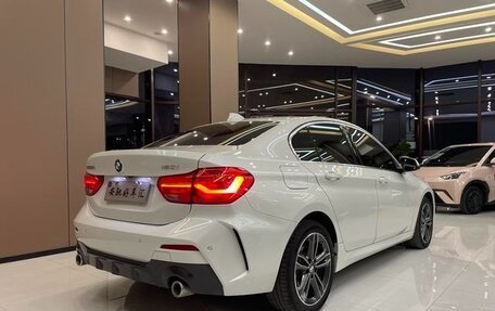 BMW 1 серия, 2023 год, 1 790 000 рублей, 25 фотография