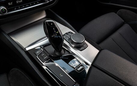 BMW 5 серия, 2020 год, 3 900 000 рублей, 13 фотография