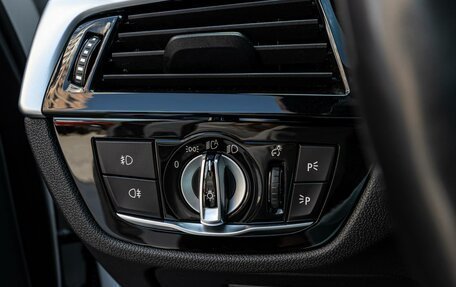 BMW 5 серия, 2020 год, 3 900 000 рублей, 20 фотография