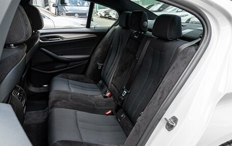 BMW 5 серия, 2020 год, 3 900 000 рублей, 10 фотография