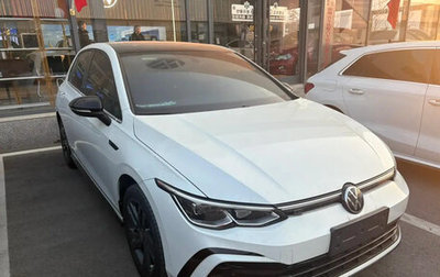 Volkswagen Golf VIII, 2022 год, 1 823 030 рублей, 1 фотография