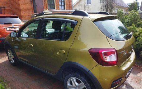 Renault Sandero II рестайлинг, 2017 год, 900 000 рублей, 3 фотография