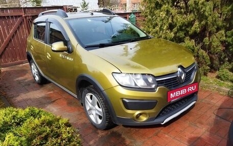 Renault Sandero II рестайлинг, 2017 год, 900 000 рублей, 4 фотография