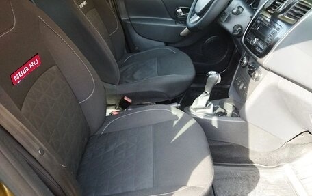 Renault Sandero II рестайлинг, 2017 год, 900 000 рублей, 18 фотография