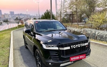 Toyota Land Cruiser, 2023 год, 12 000 000 рублей, 15 фотография