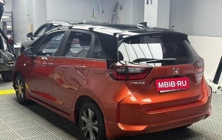 Honda Fit, 2022 год, 1 450 000 рублей, 6 фотография