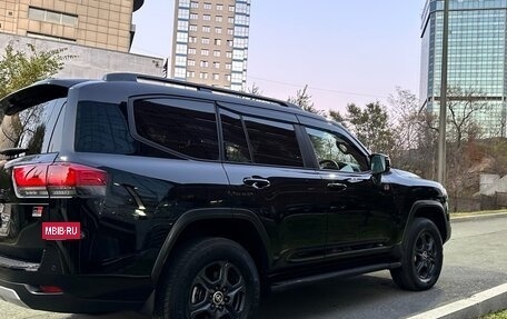 Toyota Land Cruiser, 2023 год, 12 000 000 рублей, 18 фотография
