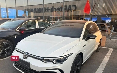 Volkswagen Golf VIII, 2022 год, 1 823 030 рублей, 3 фотография