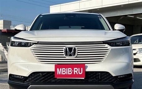 Honda Vezel, 2022 год, 1 865 000 рублей, 2 фотография