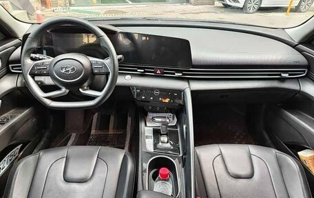 Hyundai Elantra, 2022 год, 1 280 000 рублей, 7 фотография