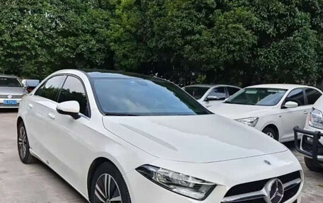 Mercedes-Benz A-Класс, 2022 год, 1 695 000 рублей, 2 фотография