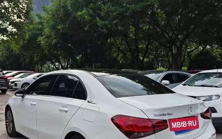 Mercedes-Benz A-Класс, 2022 год, 1 695 000 рублей, 4 фотография