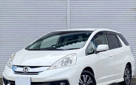 Honda Fit Shuttle I рестайлинг, 2014 год, 893 000 рублей, 1 фотография