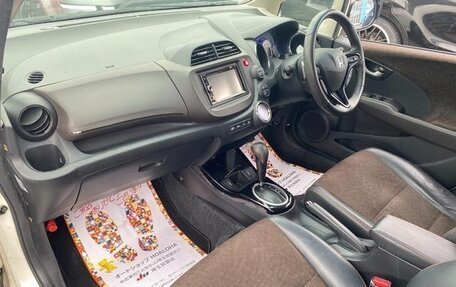 Honda Fit Shuttle I рестайлинг, 2014 год, 893 000 рублей, 14 фотография