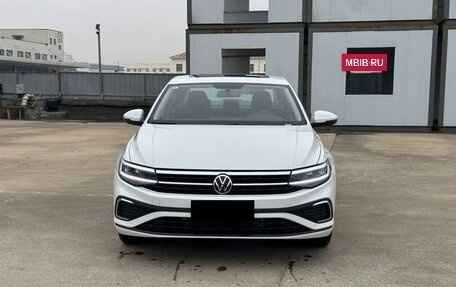 Volkswagen Bora, 2022 год, 1 384 000 рублей, 2 фотография