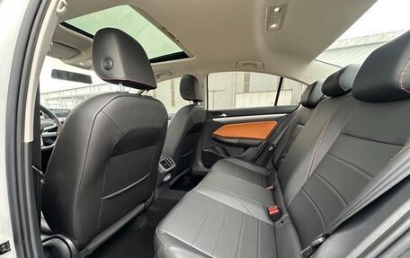Volkswagen Bora, 2022 год, 1 384 000 рублей, 12 фотография