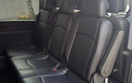 Mercedes-Benz Vito, 2011 год, 2 000 000 рублей, 4 фотография