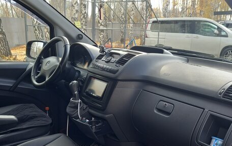 Mercedes-Benz Vito, 2011 год, 2 000 000 рублей, 5 фотография